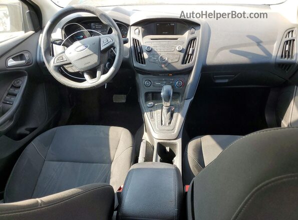 1FADP3F26HL339420 2017 FORD FOCUS Black წინა პანელის ხედი