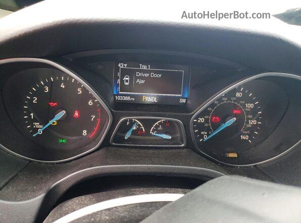 1FADP3F26JL210292 2018 FORD FOCUS Белый Вид щитка приборов