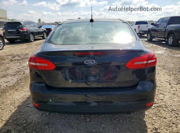 1FADP3F26JL231790 2018 FORD FOCUS Black უკანა ხედი