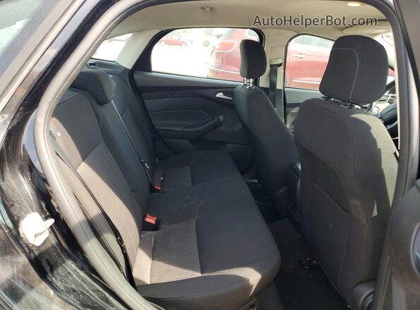 1FADP3F26JL231790 2018 FORD FOCUS Black უკანა სავარძლების ხედი
