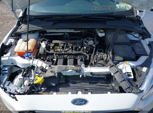1FADP3F26JL298387 2018 FORD FOCUS White Вид ззаду