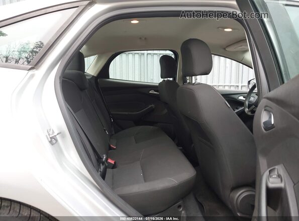 1FADP3F27GL283129 2016 FORD FOCUS Silver Widok naklejki z numerem VIN