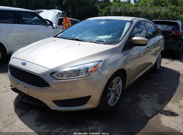 1FADP3F27HL324814 2017 FORD FOCUS Champagne Przód lewy