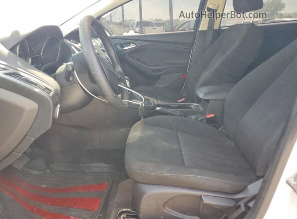 1FADP3F27HL332895 2017 FORD FOCUS White Vista interior delantera