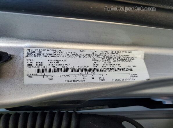 1FADP3F27JL205196 2018 FORD FOCUS Silver Widok komory silnika