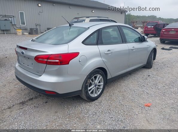 1FADP3F27JL206123 2018 FORD FOCUS Серебряный Задняя правая четверть