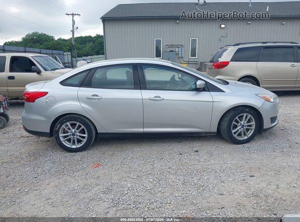 1FADP3F27JL206123 2018 FORD FOCUS Серебряный Вид задней части салона