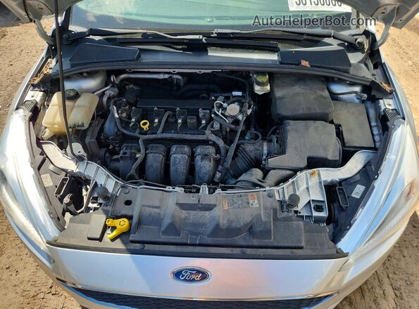 1FADP3F27JL250753 2018 FORD FOCUS Silver Widok wnętrza z tyłu