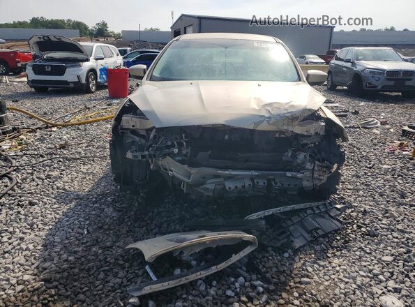 1FADP3F27JL318971 2018 FORD FOCUS Gold Widok z przodu