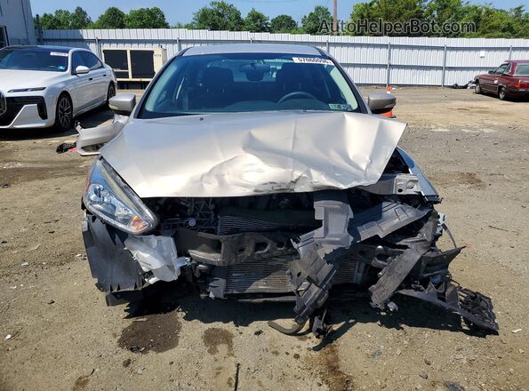1FADP3F28GL240743 2016 FORD FOCUS Gold Вид спереду
