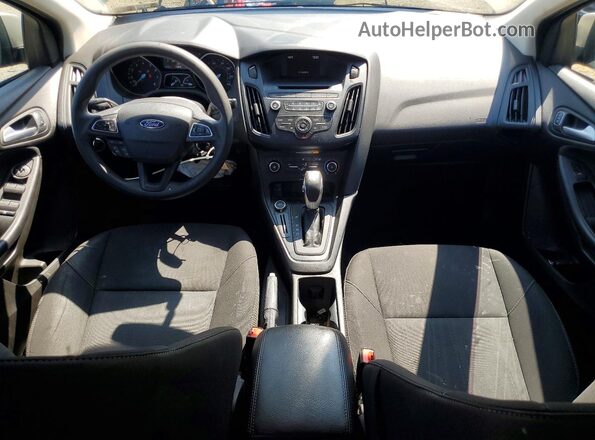 1FADP3F28GL240743 2016 FORD FOCUS Gold Вид панелі приладів