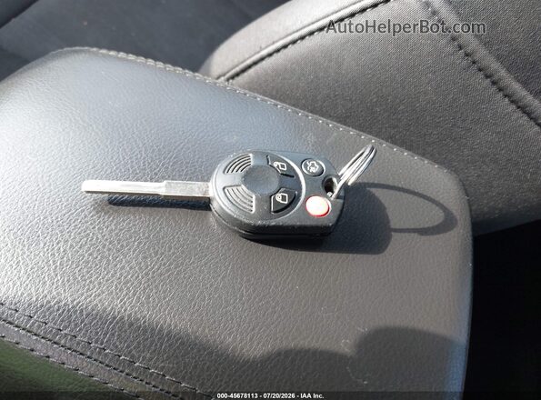 1FADP3F28GL261706 2016 FORD FOCUS Бордовый Вид панели приборов