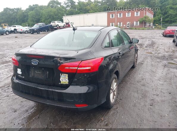 1FADP3F28HL247449 2017 FORD FOCUS Black Задня права чверть