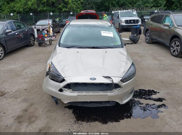 1FADP3F28HL270326 2017 FORD FOCUS Beige Вид задньої частини салону