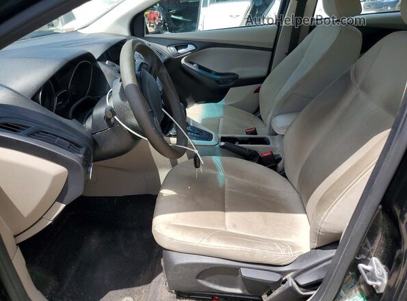 1FADP3F28HL279365 2017 FORD FOCUS Black წინა სალონის ხედი
