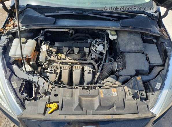 1FADP3F28JL220404 2018 FORD FOCUS Black Вид задньої частини салону