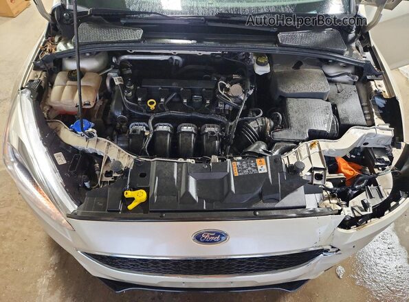 1FADP3F28JL227689 2018 FORD FOCUS Tan Вид задньої частини салону