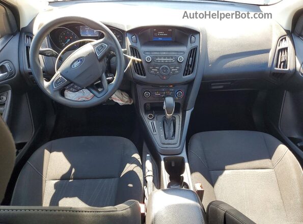 1FADP3F28JL328067 2018 FORD FOCUS Gray Dashboard view