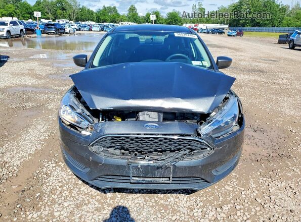1FADP3F28JL328067 2018 FORD FOCUS Gray Front view