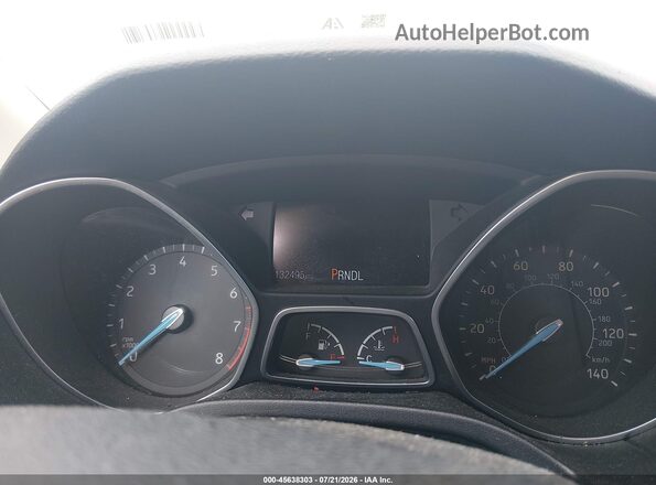 1FADP3F29GL273976 2016 FORD FOCUS Silver Հետևի նստատեղերի տեսք