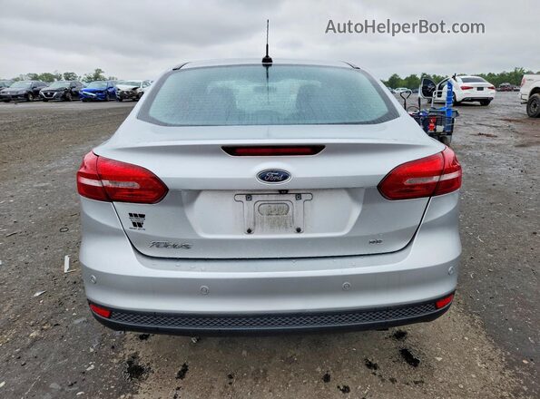 1FADP3F29GL321203 2016 FORD FOCUS Silver Widok z tyłu
