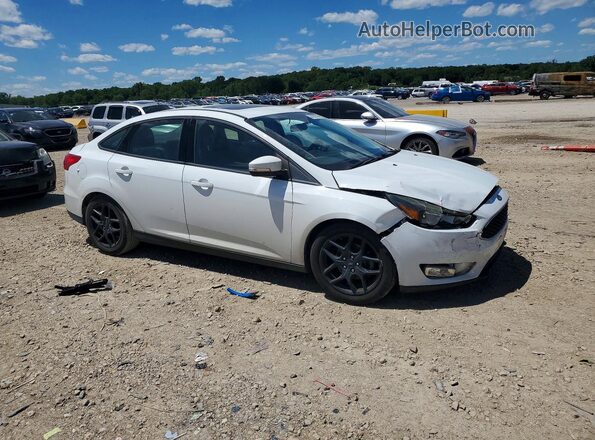 1FADP3F29GL398816 2016 FORD FOCUS White Front right