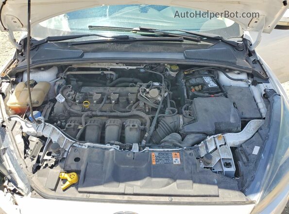 1FADP3F29GL398816 2016 FORD FOCUS White Rear interior view
