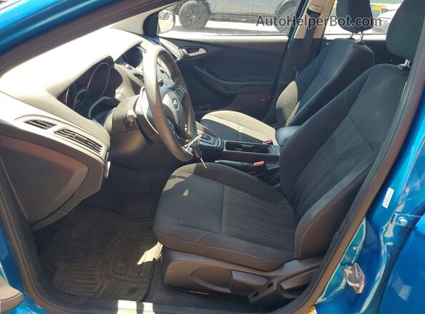 1FADP3F29GL398895 2016 FORD FOCUS Синий Вид салона спереди