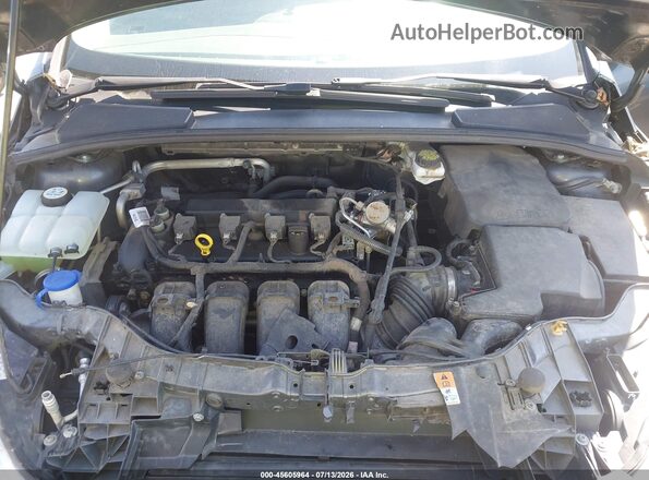 1FADP3F29JL276609 2018 FORD FOCUS Gray Widok z tyłu