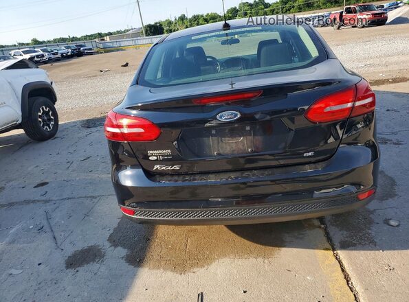 1FADP3F29JL301430 2018 FORD FOCUS Black Widok z tyłu