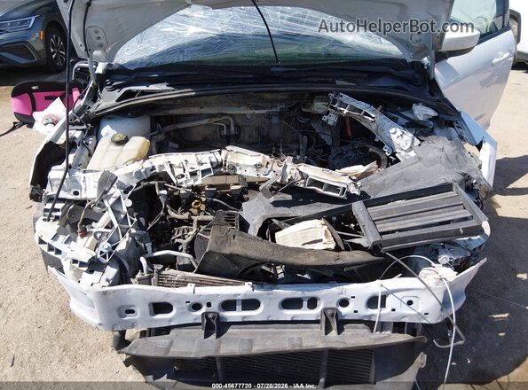1FADP3F29JL302738 2018 FORD FOCUS White უკანა ხედი
