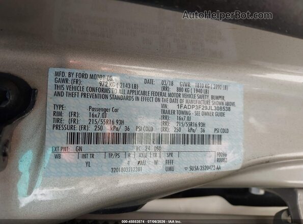 1FADP3F29JL308538 2018 FORD FOCUS Beige Vista del compartimento del motor