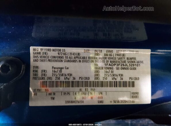 1FADP3F29JL329101 2018 FORD FOCUS Синий Вид подкапотного пространства