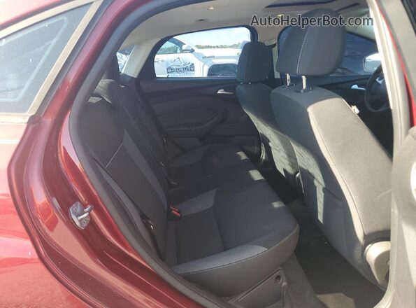 1FADP3F2XDL187426 2019 FORD FOCUS Red Հետևի նստատեղերի տեսք