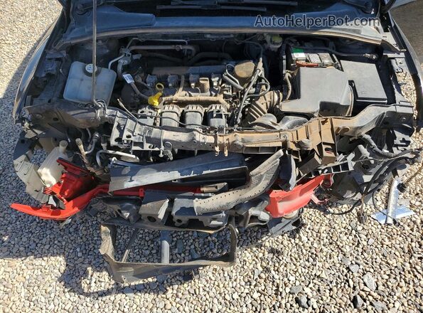1FADP3F2XGL222664 2016 FORD FOCUS Черный Вид задней части салона