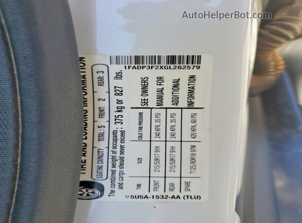 1FADP3F2XGL262579 2016 FORD FOCUS White ძრავის განყოფილების ხედი