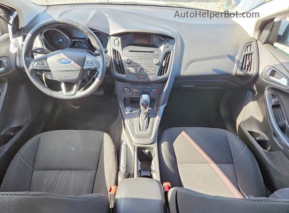 1FADP3F2XGL267409 2016 FORD FOCUS White Dashboard view