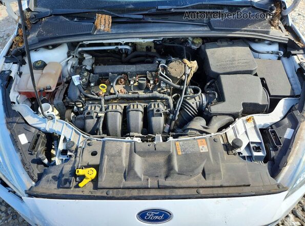 1FADP3F2XGL267409 2016 FORD FOCUS White Rear interior view