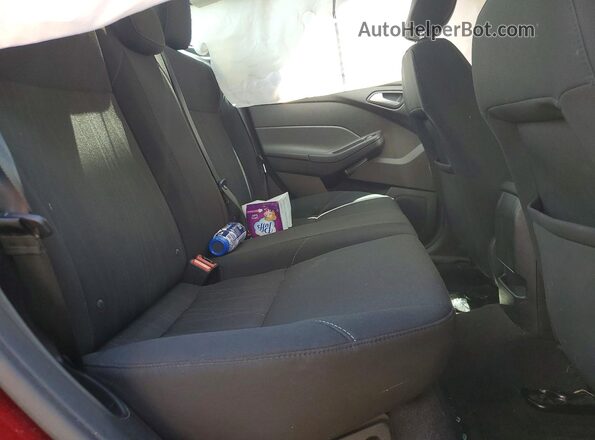 1FADP3F2XGL382334 2016 FORD FOCUS Burgundy Widok tylnych siedzeń