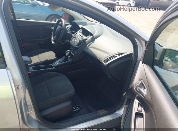 1FADP3F2XGL397464 2016 FORD FOCUS Silver წინა სალონის ხედი