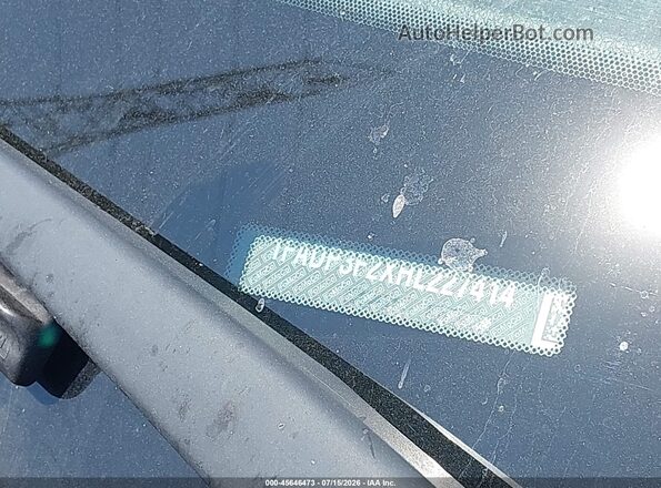 1FADP3F2XHL227414 2017 FORD FOCUS Gray Engine compartment view