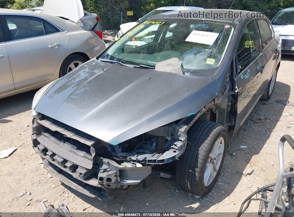 1FADP3F2XHL227414 2017 FORD FOCUS Gray Front view