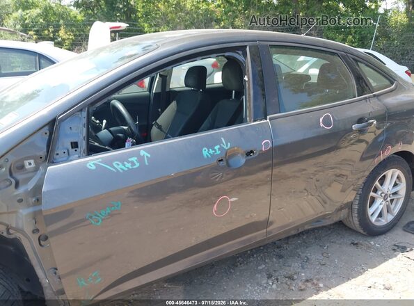 1FADP3F2XHL227414 2017 FORD FOCUS Gray 
