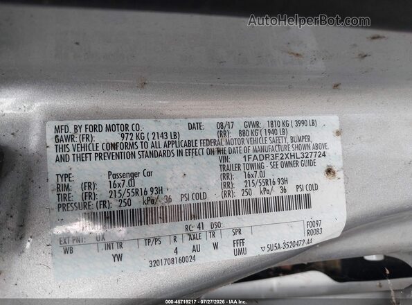 1FADP3F2XHL327724 2017 FORD FOCUS Silver Widok komory silnika