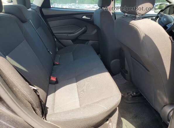 1FADP3F2XJL226298 2018 FORD FOCUS Gray უკანა სავარძლების ხედი