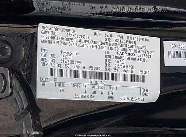 1FADP3F2XJL327583 2018 FORD FOCUS Black Engine compartment view