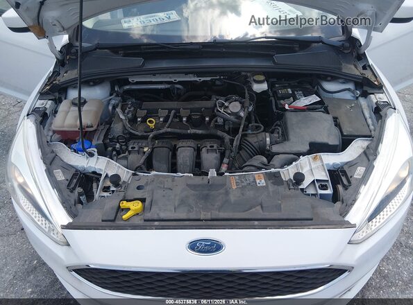 1FADP3F2XJL328782 2018 FORD FOCUS White უკანა ხედი