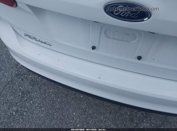 1FADP3F2XJL328782 2018 FORD FOCUS White 