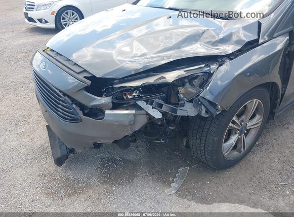 1FADP3FE0JL309832 2018 FORD FOCUS Серый Вид спереди