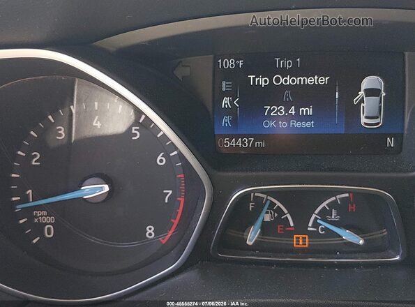 1FADP3FE2HL303959 2017 FORD FOCUS Red Widok tylnych siedzeń